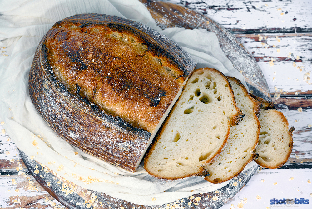 HOME MADE ARTISAN SOURBREAD SLICED