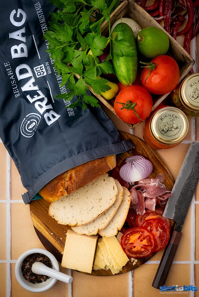 KEEPING IT FRESH WITH ONYA BREAD BAGS